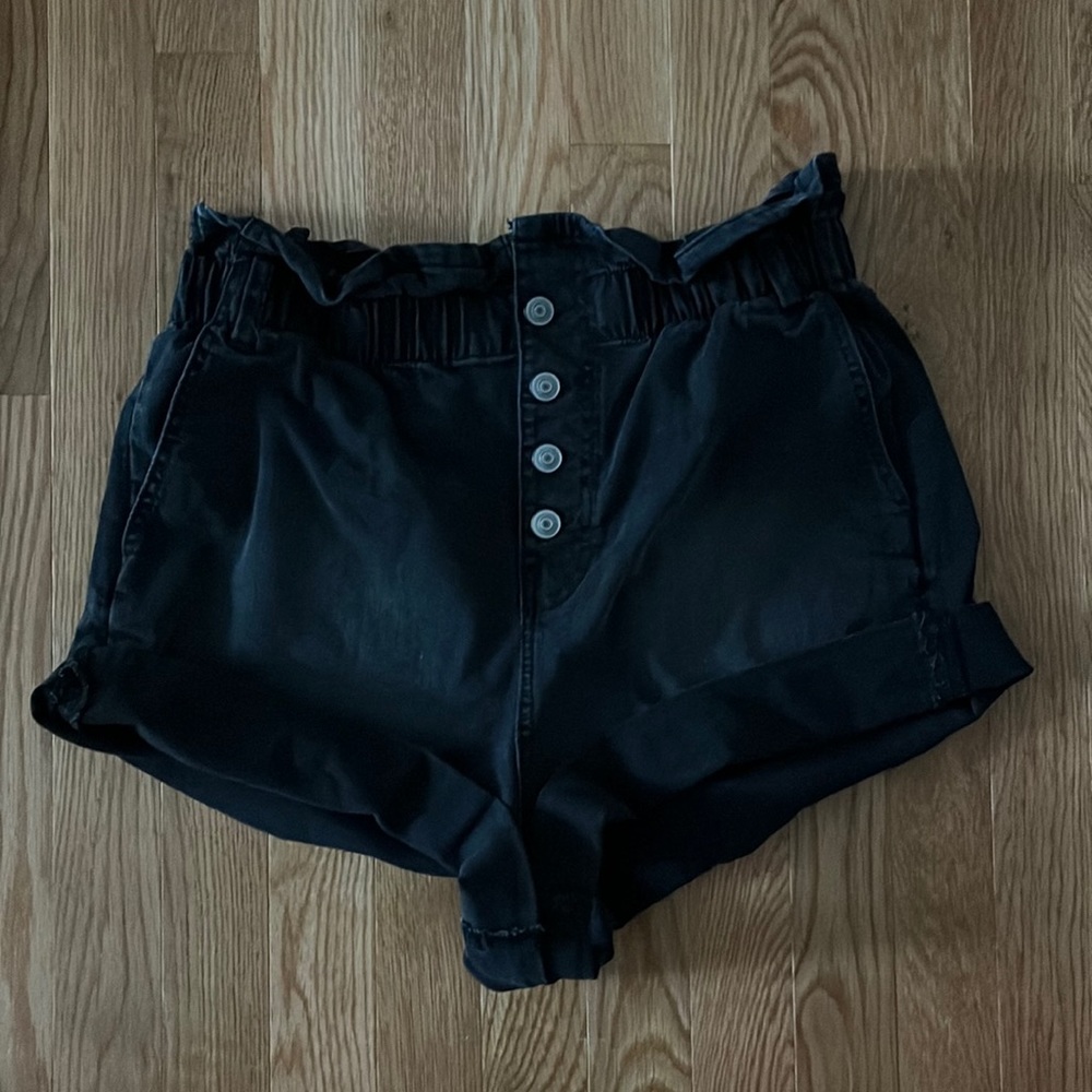 No Boundaries Juniors Paper Bag High Rise Shorts With Relaxed Fit Size L 11-13 - Picture 2 of 5